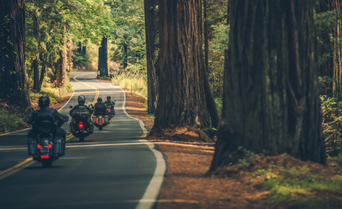 rouler en groupe à moto